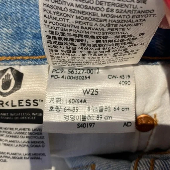 Levi’s 501 High Rise Denim Shorts Fault Line in 25 - Picture 9 of 11